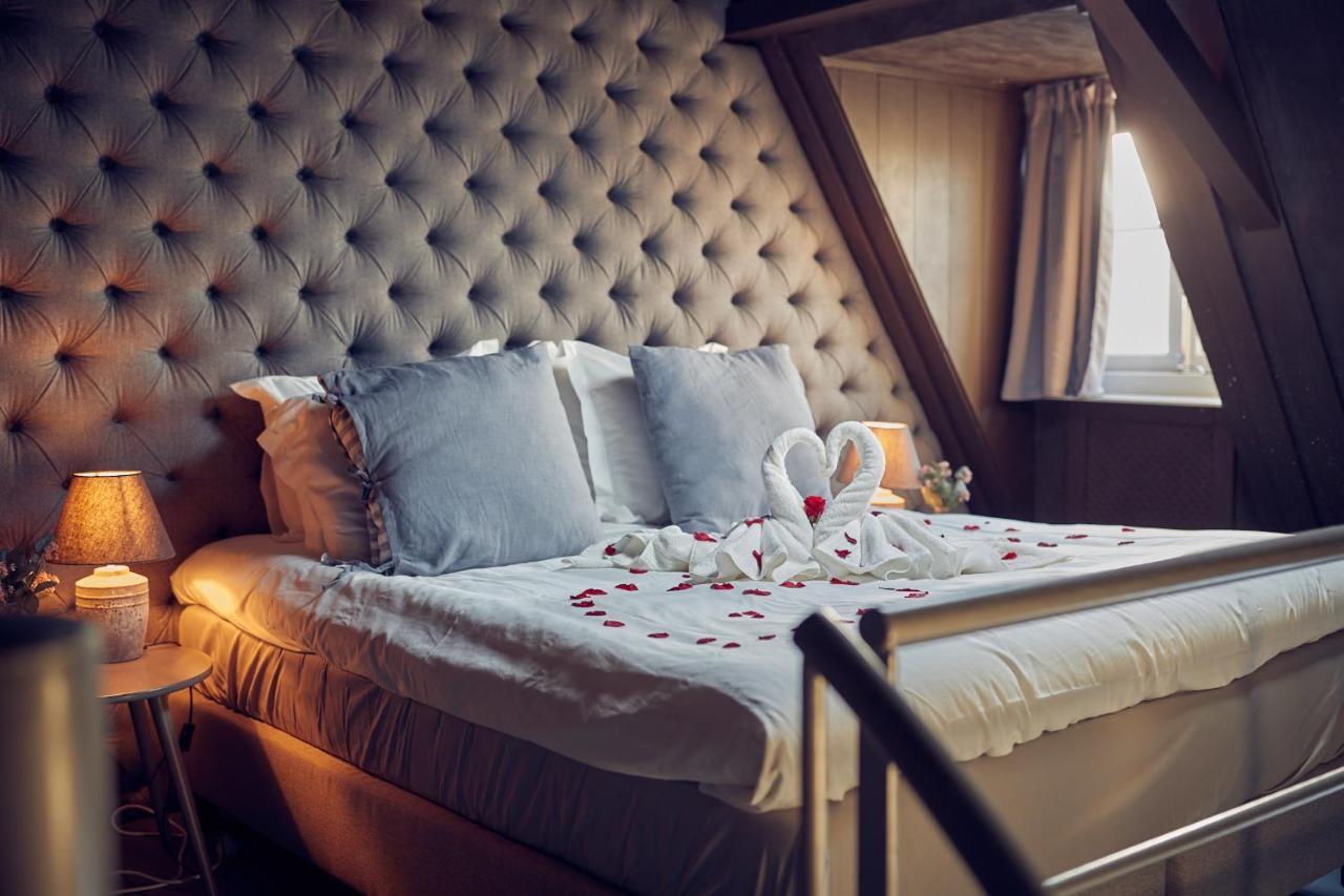 Huisjes Aan De Amstel - Your Home Away From Home Amstelveen Esterno foto