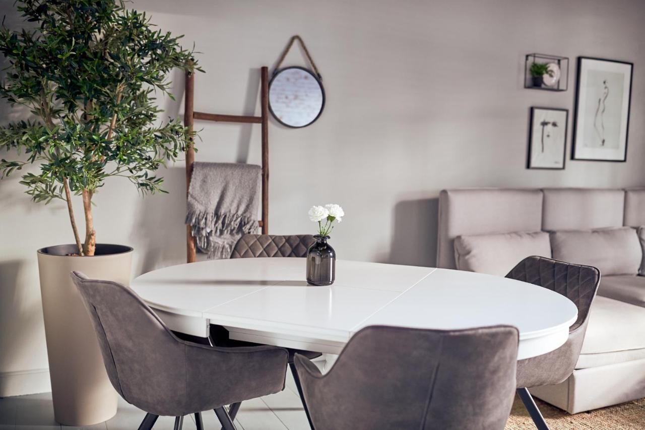 Huisjes Aan De Amstel - Your Home Away From Home Amstelveen Esterno foto