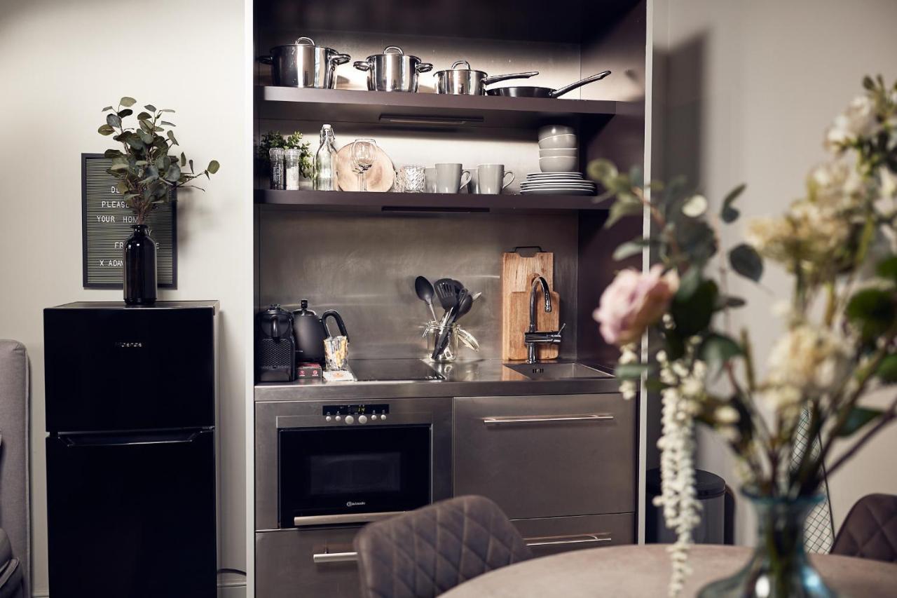 Huisjes Aan De Amstel - Your Home Away From Home Amstelveen Esterno foto